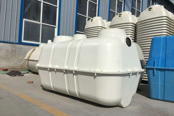 SMC模壓玻璃鋼化糞池的優(yōu)點(diǎn)都有哪些?你了解過嗎? SMC模壓玻璃鋼化糞池的優(yōu)點(diǎn)都有哪些?你了解過嗎?